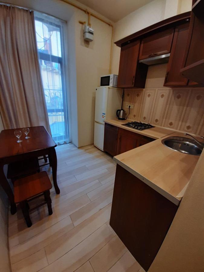 Apartment On Kulisha 41 Lwów Zewnętrze zdjęcie